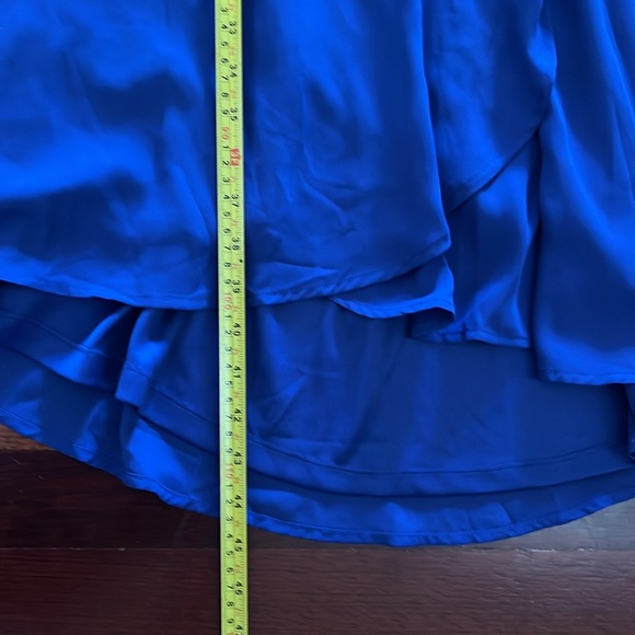 Womens XL Lulus Rise of the Occasion Royal Blue Wrap Dress Flutter Sleeve Midi - Picture 9 of 13